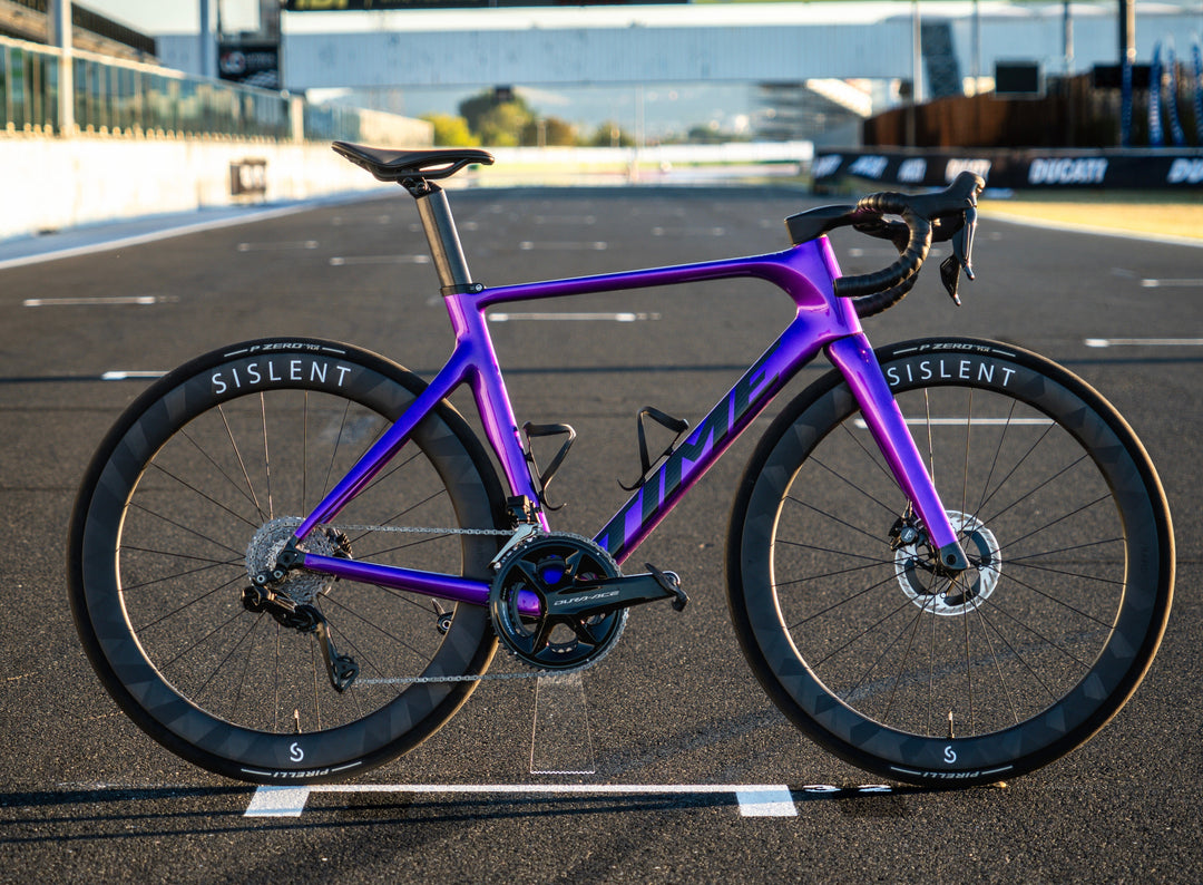 TIME for Something Special — Custom-Built SCYLON at the Italian Bike Festival